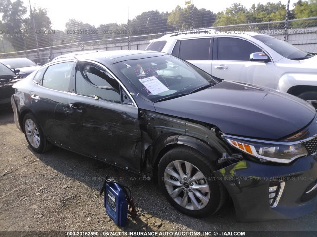 5XXGT4L35JG247498 - 2018 KIA OPTIMA LX/S GRAY photo 6