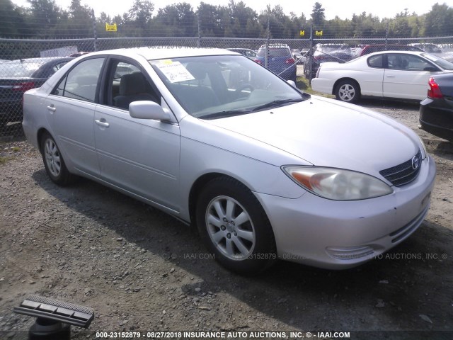 4T1BE30K82U595457 - 2002 TOYOTA CAMRY LE/XLE/SE 银色 照片 1