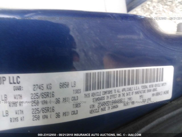 2D4RN5D18AR409611 - 2010 DODGE GRAND CARAVAN  BLUE photo 9