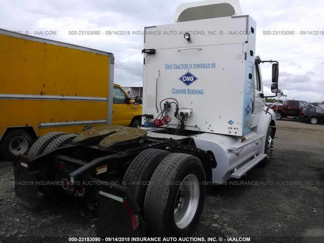 1FUBC5DX8DHFA2015 - 2013 FREIGHTLINER M2 112 MEDIUM DUTY WHITE photo 4