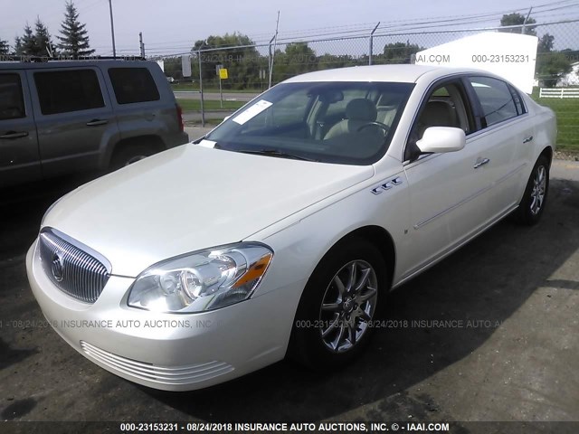 1G4HD57238U116112 - 2008 BUICK LUCERNE CXL WHITE photo 2