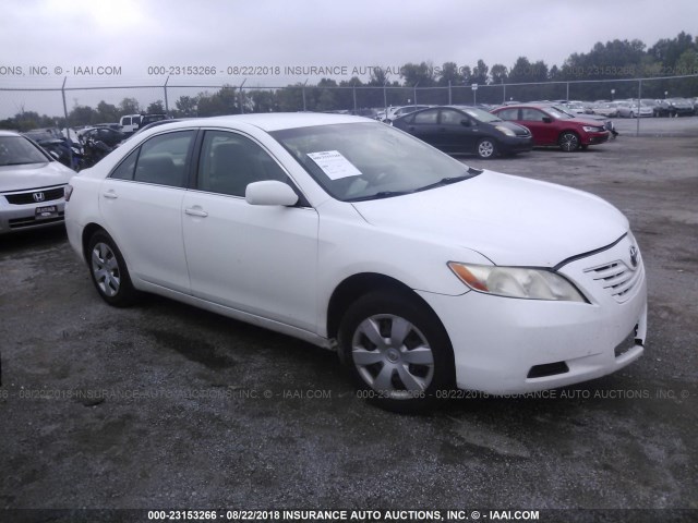 JTNBE46KX73092619 - 2007 TOYOTA CAMRY NEW GENERAT CE/LE/XLE/SE WHITE photo 1