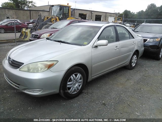 4T1BE32K63U784994 - 2003 TOYOTA CAMRY LE/XLE/SE Gümüş foto 2