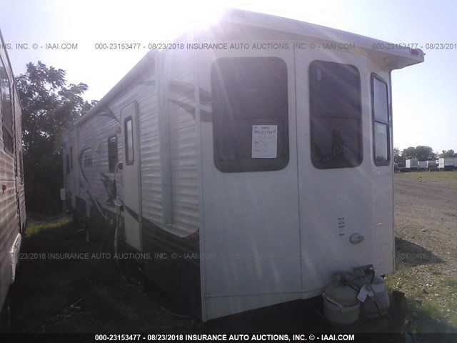 4X4TPUP27EP047851 - 2014 FOREST RIVER PUMA  白色 照片 1