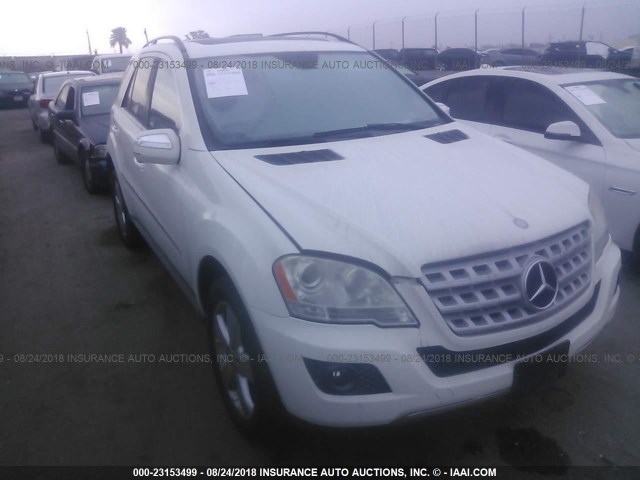 4JGBB5GB7AA617815 - 2010 MERCEDES-BENZ ML 350 WHITE photo 1