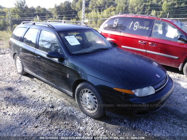 1G8JW84RX1Y573883 - 2001 SATURN LW300 GREEN photo 1