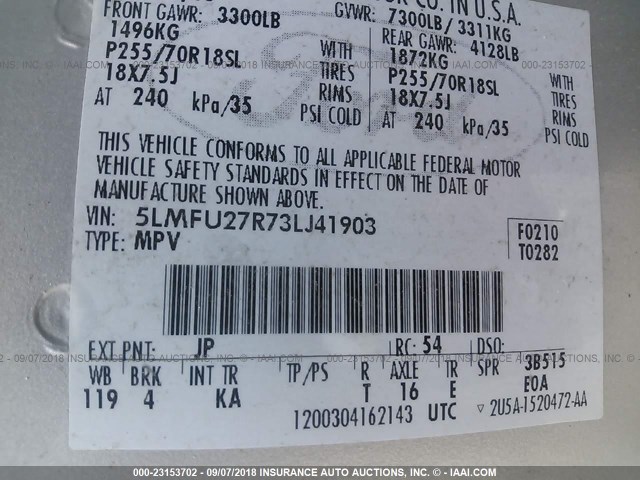 5LMFU27R73LJ41903 - 2003 LINCOLN NAVIGATOR Silber Foto 9