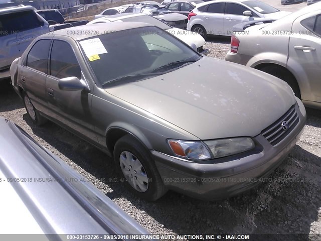 JT2BG22KXX0286313 - 1999 TOYOTA CAMRY LE/XLE Champagne photo 1
