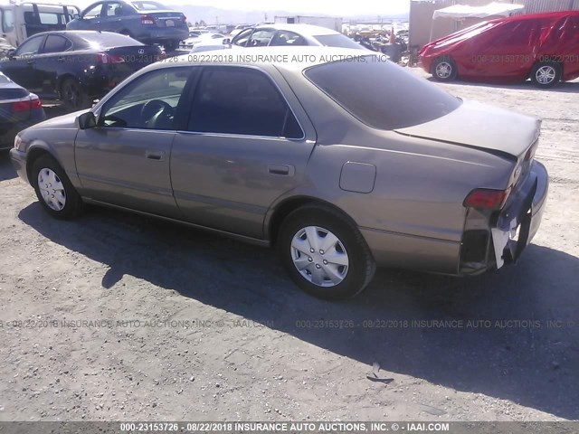 JT2BG22KXX0286313 - 1999 TOYOTA CAMRY LE/XLE Champagne photo 3