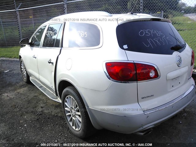 5GAER237X8J194575 - 2008 BUICK ENCLAVE CXL CREAM photo 3