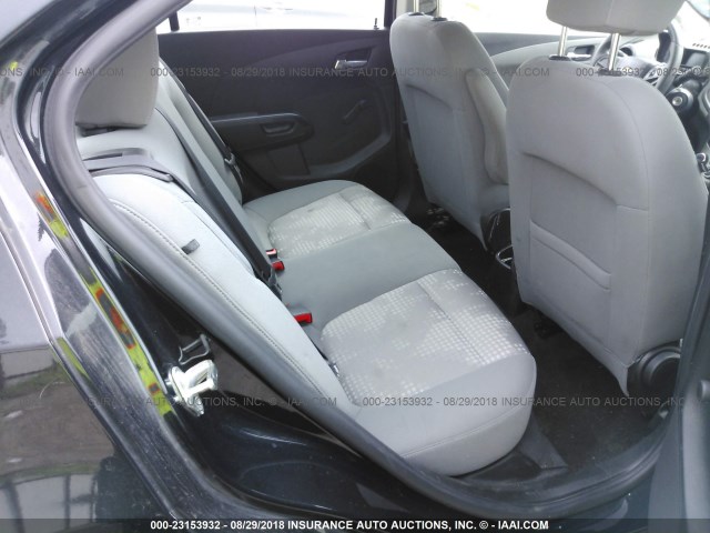 1G1JB5SH5D4229439 - 2013 CHEVROLET SONIC LS 黑色 照片 8