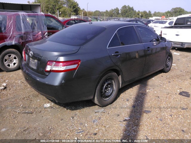 4T4BF3EK2AR011130 - 2010 TOYOTA CAMRY SE/LE/XLE GRAY photo 4