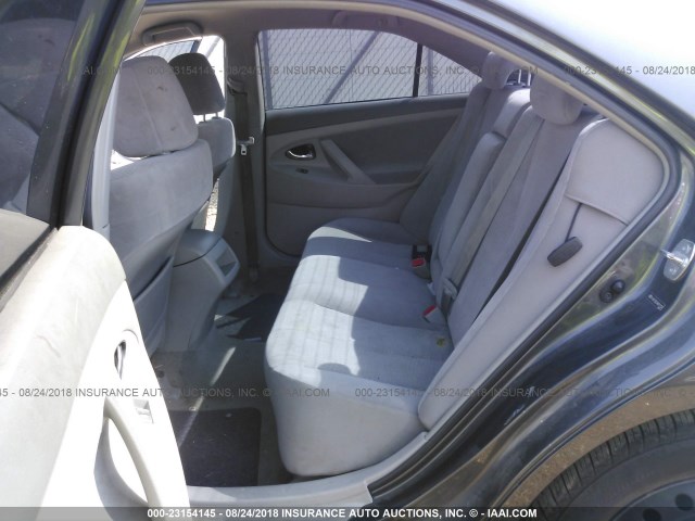 4T4BF3EK2AR011130 - 2010 TOYOTA CAMRY SE/LE/XLE GRAY photo 8