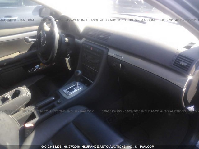 WAULC68E94A180468 - 2004 AUDI A4 1.8T QUATTRO GRAY photo 5