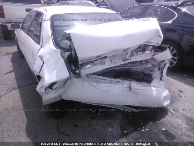 4T1BG22K1YU938894 - 2000 TOYOTA CAMRY CE/LE/XLE 白色 照片 6