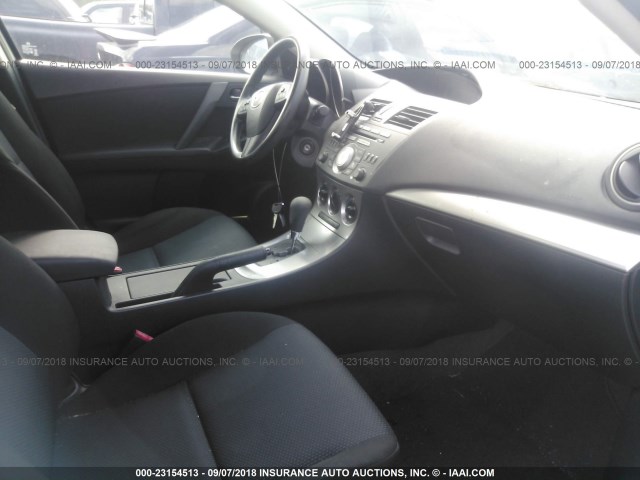 JM1BL1VG1B1417538 - 2011 MAZDA 3 I WHITE photo 5