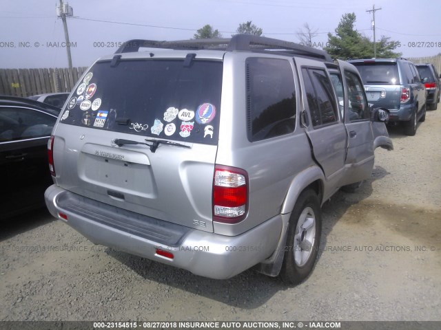 JN8DR09Y03W801954 - 2003 NISSAN PATHFINDER LE/SE SILVER photo 4