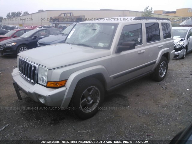 1J8HG48K17C576869 - 2007 JEEP COMMANDER SILVER photo 2