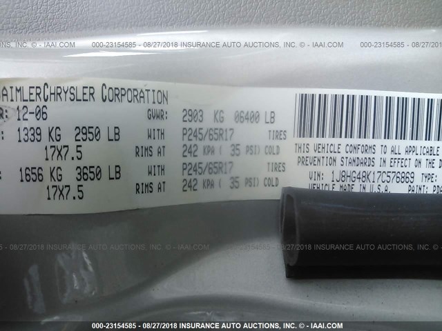 1J8HG48K17C576869 - 2007 JEEP COMMANDER SILVER photo 9