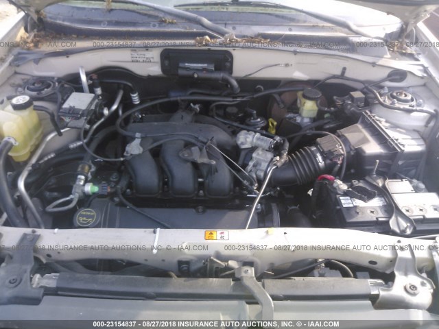 4F2YU08102KM62988 - 2002 MAZDA TRIBUTE LX/ES 金色 照片 10