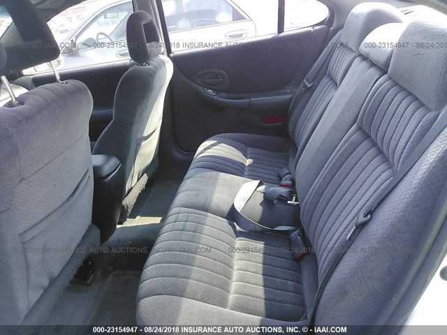 1G2WK52J22F122774 - 2002 PONTIAC GRAND PRIX SE 白色 照片 8