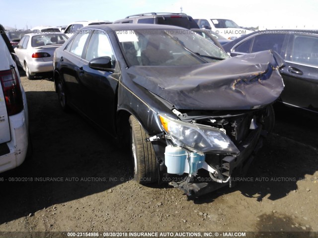 4T1BF1FKXDU299190 - 2013 TOYOTA CAMRY L/SE/LE/XLE 灰色 照片 1