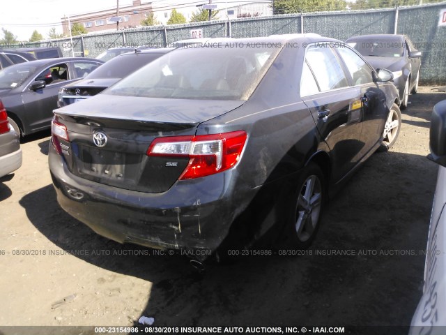 4T1BF1FKXDU299190 - 2013 TOYOTA CAMRY L/SE/LE/XLE 灰色 照片 4
