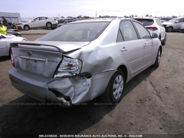 4T1BE32K92U001889 - 2002 TOYOTA CAMRY LE/XLE/SE Күміс фото 4