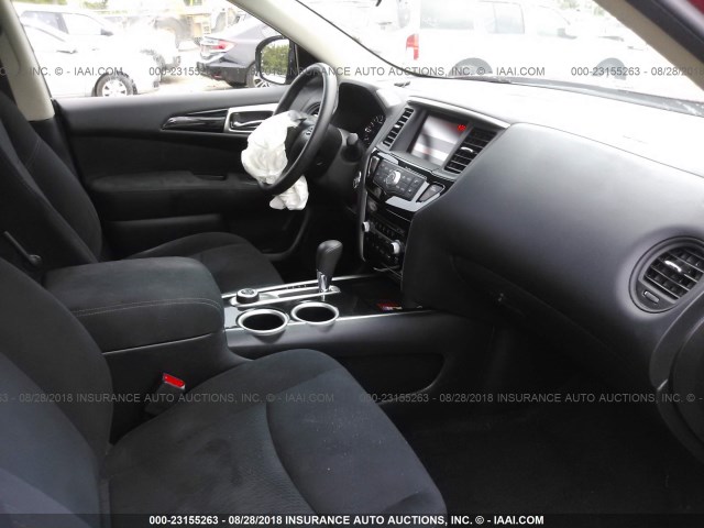 5N1AR2MM6FC671226 - 2015 NISSAN PATHFINDER S/SV/SL/PLATINUM RED photo 5