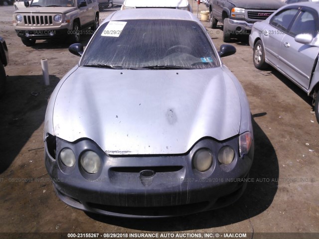 KMHJG25F91U252747 - 2001 HYUNDAI TIBURON SILVER photo 6