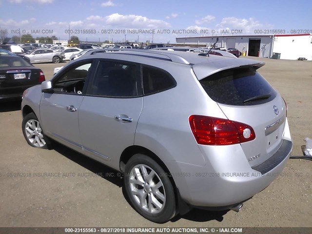 JN8AS5MV3DW618079 - 2013 NISSAN ROGUE S/SV SILVER photo 3