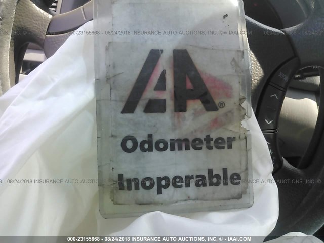 4T1BE32K25U613176 - 2005 TOYOTA CAMRY LE/XLE/SE Gümüş foto 7