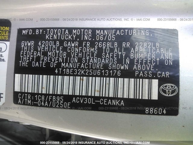 4T1BE32K25U613176 - 2005 TOYOTA CAMRY LE/XLE/SE SILVER photo 9