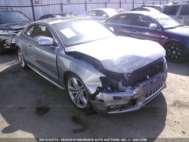 WAURV78T09A032256 - 2009 AUDI S5 QUATTRO GRAY photo 1