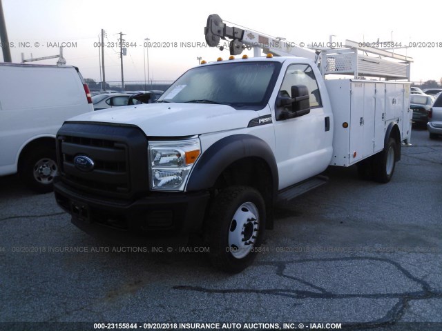 1FDUF5GY4EEA54433 - 2014 FORD F550 SUPER DUTY WHITE photo 2