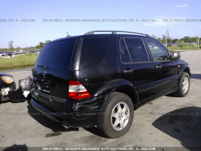 4JGAB54E81A258159 - 2001 MERCEDES-BENZ ML 320 BLACK photo 6