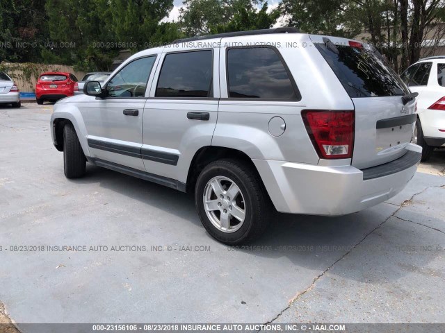 1J4GS48K35C582908 - 2005 JEEP GRAND CHEROKEE LAREDO/COLUMBIA/FREEDOM 银色 照片 3