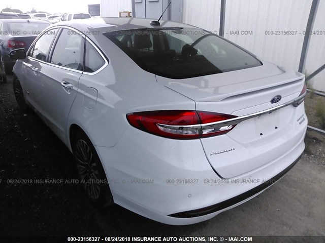 3FA6P0RU8HR187940 - 2017 FORD FUSION TITANIUM HEV WHITE photo 3