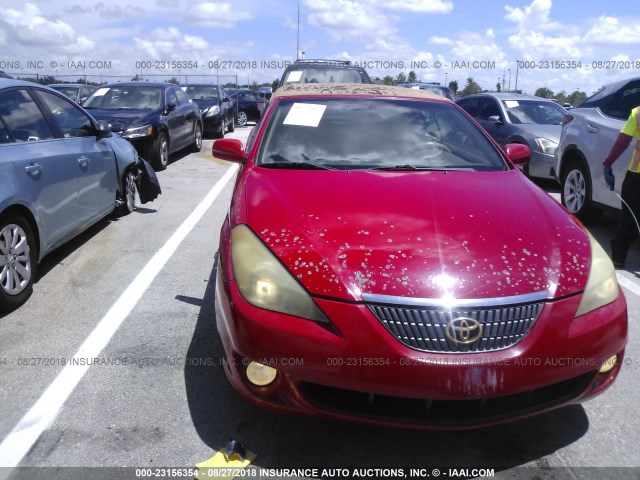 4T1FA38P55U046915 - 2005 TOYOTA CAMRY SOLARA SE/SLE RED photo 6