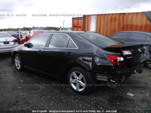4T1BF1FK9EU810566 - 2014 TOYOTA CAMRY L/SE/LE/XLE Qara foto 3