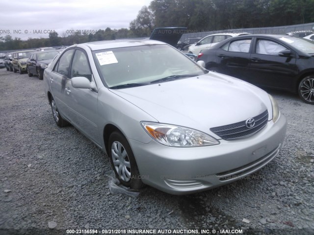 4T1BE32K24U865928 - 2004 TOYOTA CAMRY LE/XLE/SE 灰色 照片 1
