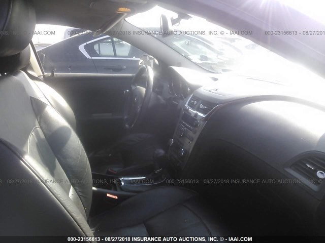 1G1ZE5E10BF378545 - 2011 CHEVROLET MALIBU LTZ 银色 照片 5