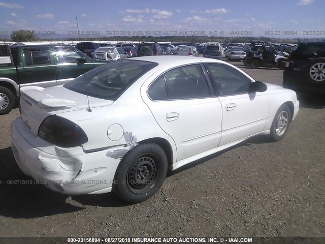 1G2NF52E24C206780 - 2004 PONTIAC GRAND AM SE1 WHITE photo 4