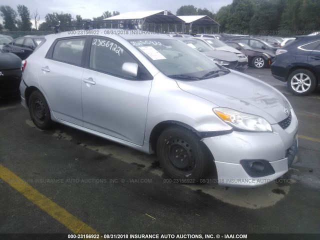 2T1KE40E69C012704 - 2009 TOYOTA COROLLA MATRIX S SILVER photo 1