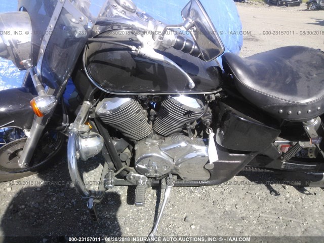 JH2RC44373M702069 - 2003 HONDA VT750 CDA 黑色 照片 9