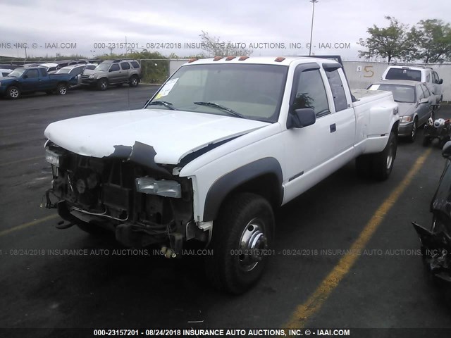 1GTHK39J0TE535752 - 1996 GMC SIERRA K3500 WHITE photo 2