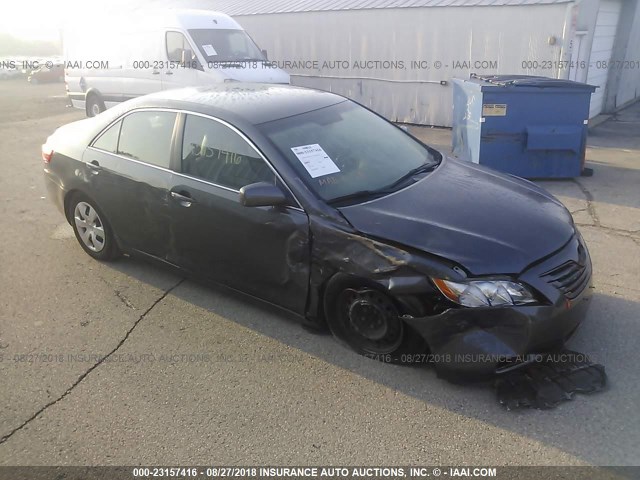 4T1BK46K07U014496 - 2007 TOYOTA CAMRY NEW GENERAT LE/XLE/SE GRAY photo 1