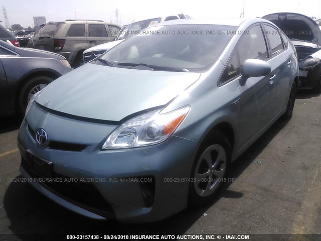 JTDKN3DU7F1875488 - 2015 TOYOTA PRIUS SILVER photo 2