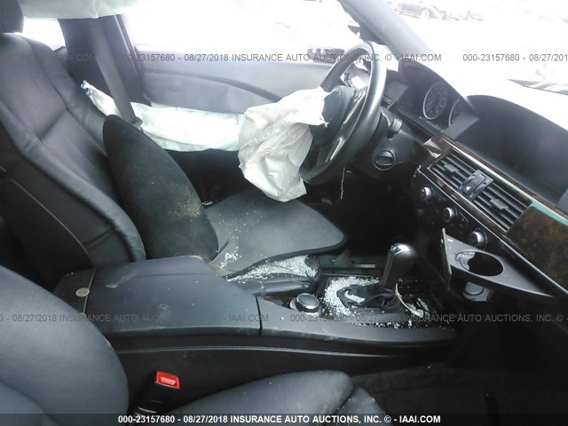 WBANF73547CU26378 - 2007 BMW 530 XI BLACK photo 5