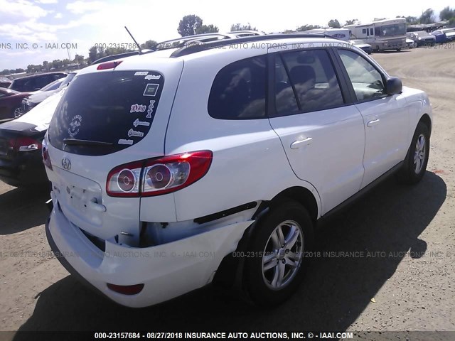 5XYZGDAB0CG118008 - 2012 HYUNDAI SANTA FE GLS WHITE photo 4